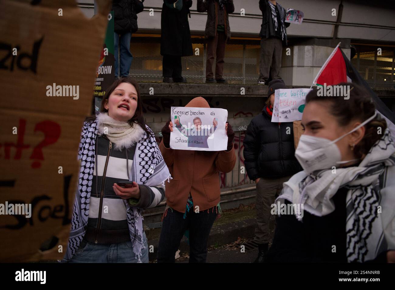 Mainz, Deutschland. Januar 2025. Pro-Palästina-Demo vor der Veranstaltung von Robert Habeck im Alten Postlager. Stockfoto