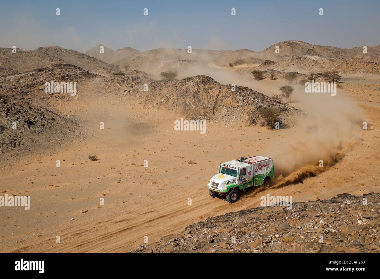 Riad, Arabie Saoudite. Januar 2025. 616 DE GROOT William (nld), HENDRIKS Koen (nld), VAN DER STEEN Remon (nld), Iveco, de Groot Sport, Trucks, Action während der 8. Etappe der Dakar 2025 am 12. Januar 2025 zwischen Al Duwadimi und Riad, Saudi-Arabien - Foto Frédéric Le Floc'h/DPPI Credit: DPPI Media/Alamy Live News Stockfoto