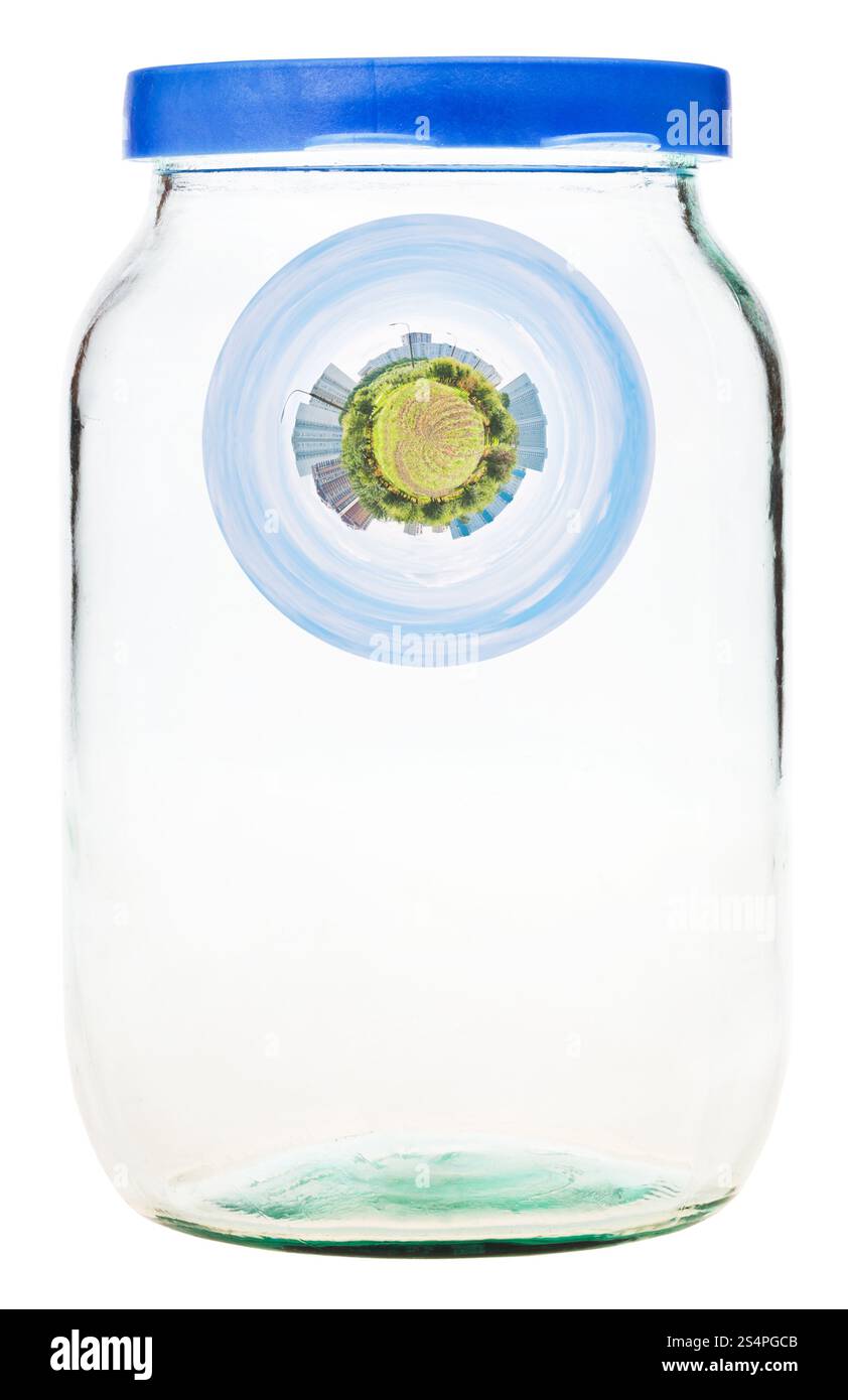 kleine blaue grüner Planet in verschlossenen Glas aufbewahrt Stockfoto