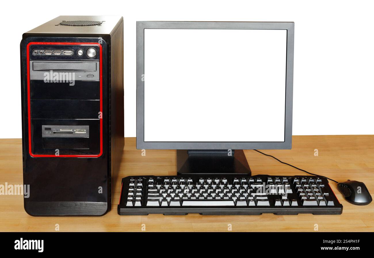 Schwarz Computer, Display mit Ausschnitt Bildschirm, Tastatur, Maus auf Holztisch isoliert auf weißem Hintergrund Stockfoto
