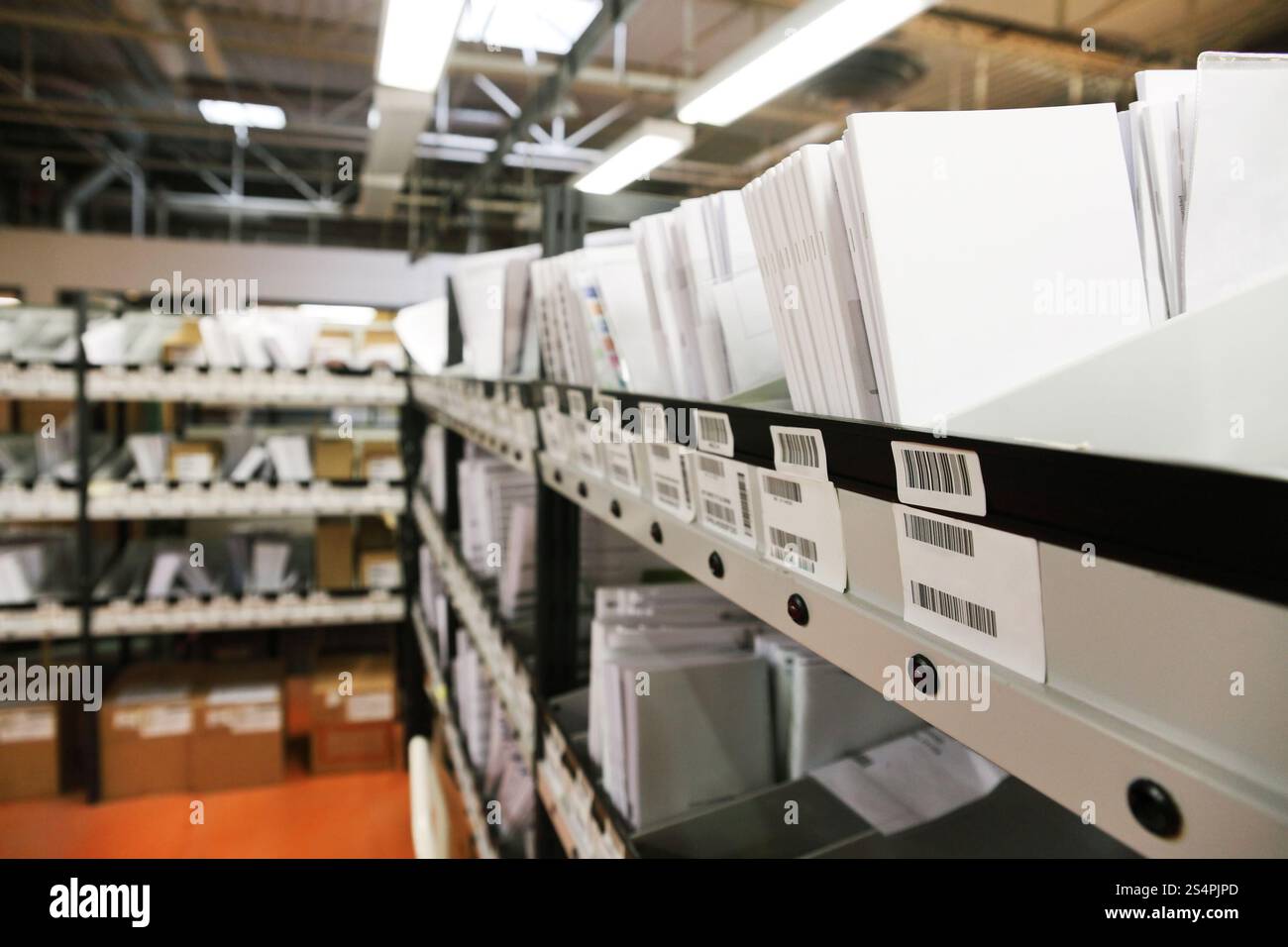 Dokumentenarchive im Lagerlager Stockfoto