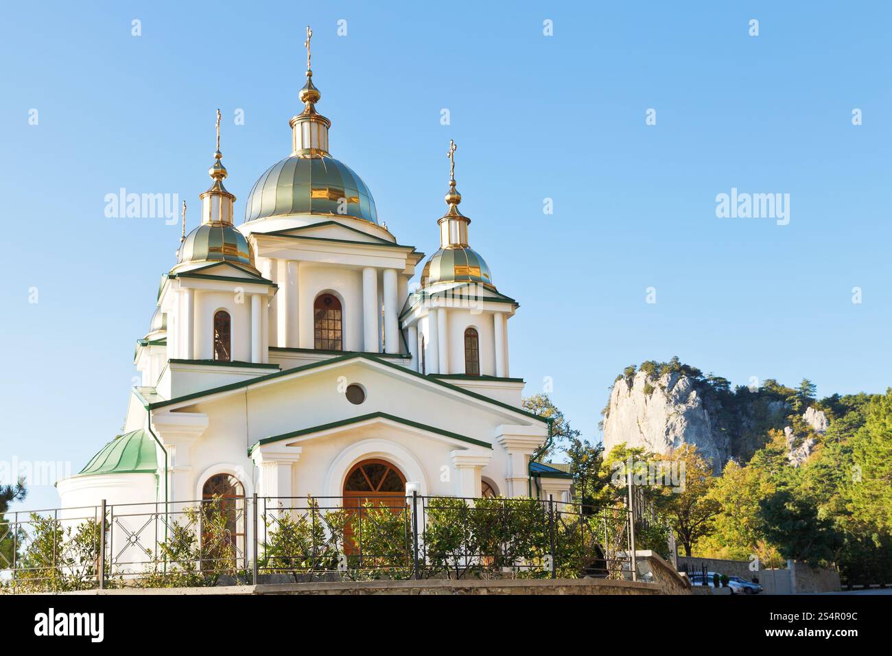 orthodoxe Kirche von St. Michael der Erzengel in Oreanda Bezirk auf der Krim Stockfoto