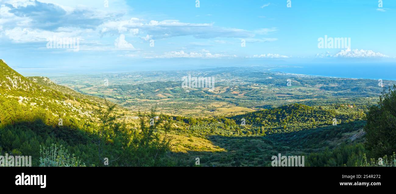 Draufsicht der Sommer trüben Abend am Meer (Griechenland, Preveza) Stockfoto