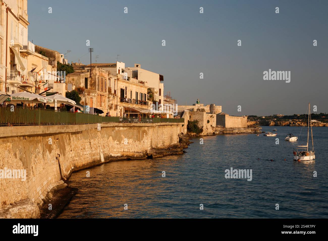 die alte Stadt von Syrakus in Sizilien in Süditalien in Europa. Stockfoto