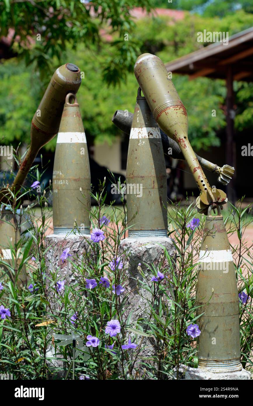 Eine Erinnerung an den Vietnamkrieg im Dorf Phibun Mangsahan in der provinz Ubon Rachathani in der Region Isan im Nordosten Thailands Stockfoto