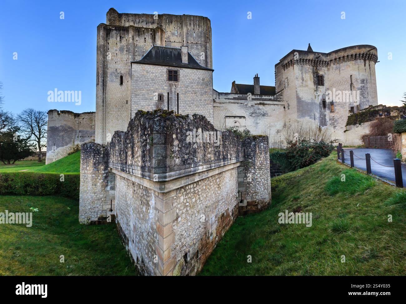 Mittelalterlichen Mauern des königlichen Stadt Loches, Frankreich. Wurde im 9. Jahrhundert errichtet. Stockfoto