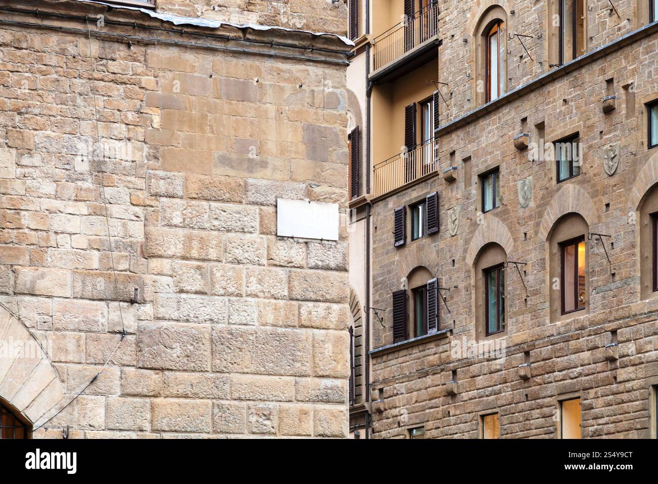 Reisen Sie nach Italien - Mauern der mittelalterlichen Häuser in Florenz Stadt Stockfoto