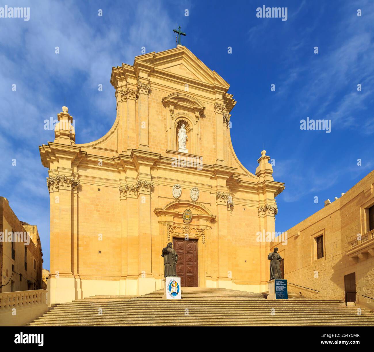 Kathedrale der Himmelfahrt, erbaut über einem römischen Tempel, Victoria, Gozo Stockfoto