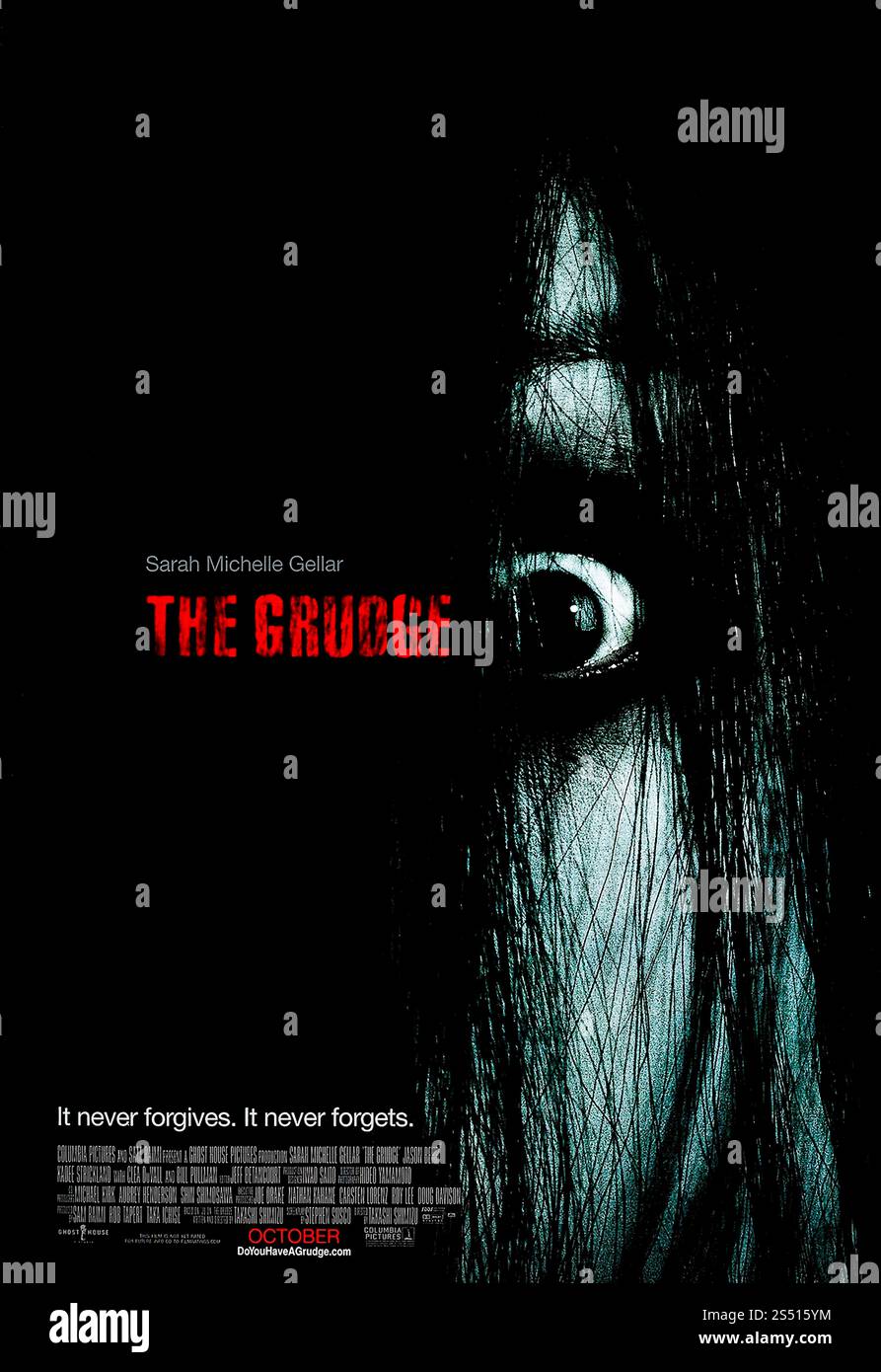 The Grodge (2004) von Takashi Shimizu mit Sarah Michelle Gellar, Jason Behr und Clea Duvall. Eine amerikanische Krankenschwester in Tokio trifft auf einen übernatürlichen Fluch, der die Opfer in einem Zyklus der Wut gefangen hält, bevor sie ihr Leben fordern und sich auf andere ausbreiten. Foto eines Original-Posters aus dem Jahr 2001 (USA), das NUR FÜR REDAKTIONELLE ZWECKE VERWENDET WIRD. Quelle: BFA / Columbia Pictures Stockfoto