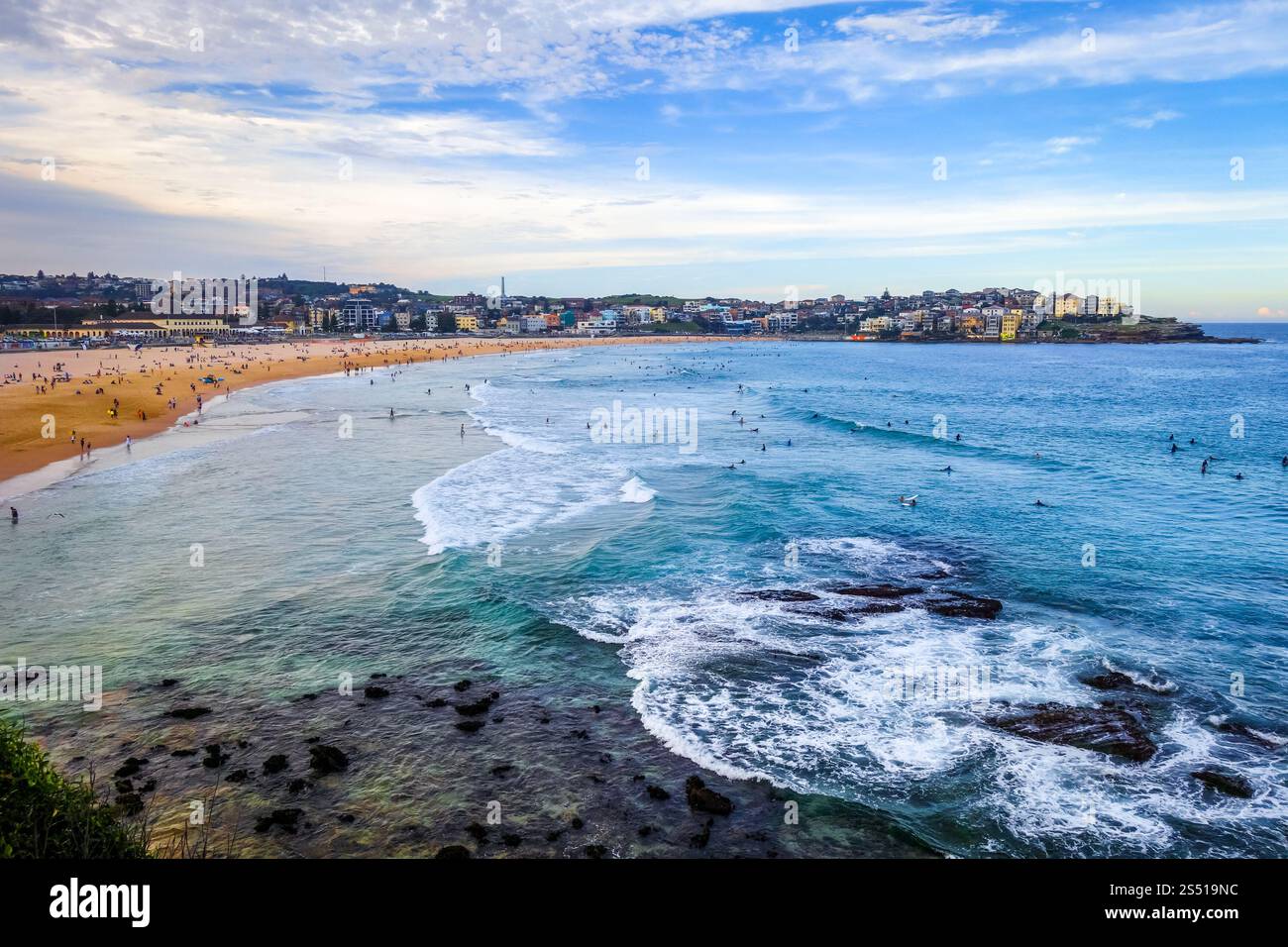 Bondi Beach und Meeresblick, Sidney, Australien. Bondi Beach, Sidney, Australien Stockfoto