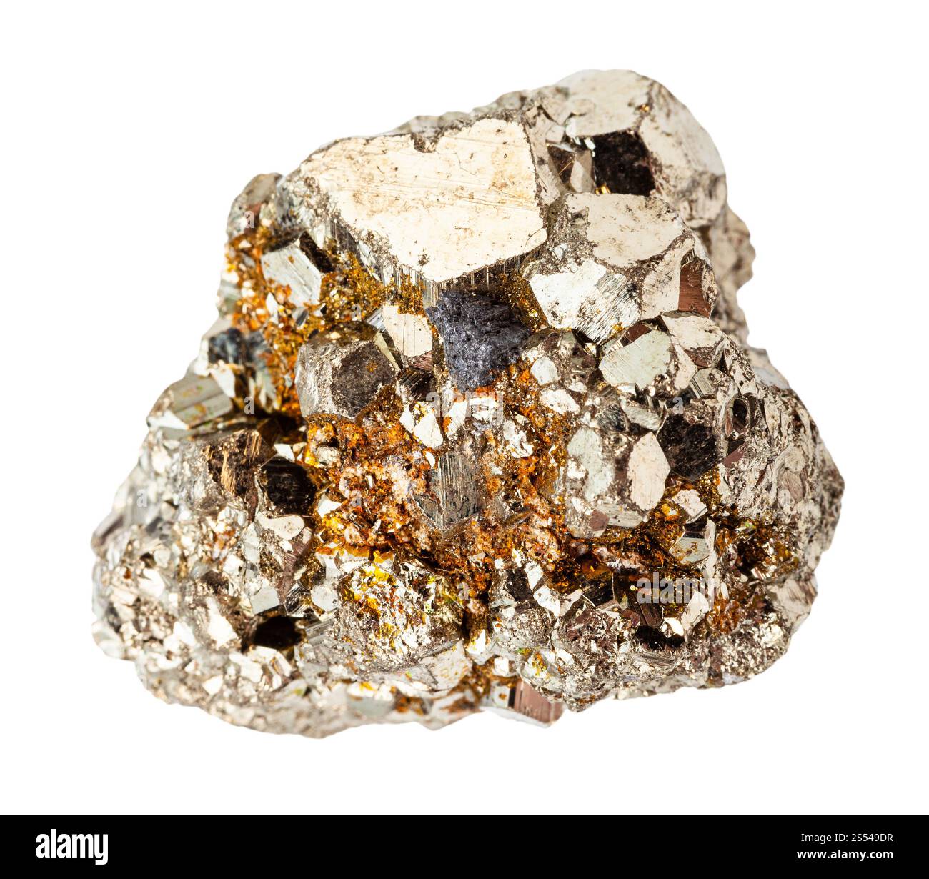 Nahaufnahme einer Probe von natürlichem Mineral aus der geologischen Sammlung - raues kristallines Pyrit (Eisenpyrit, Narrengold) Gestein isoliert auf weiß Stockfoto