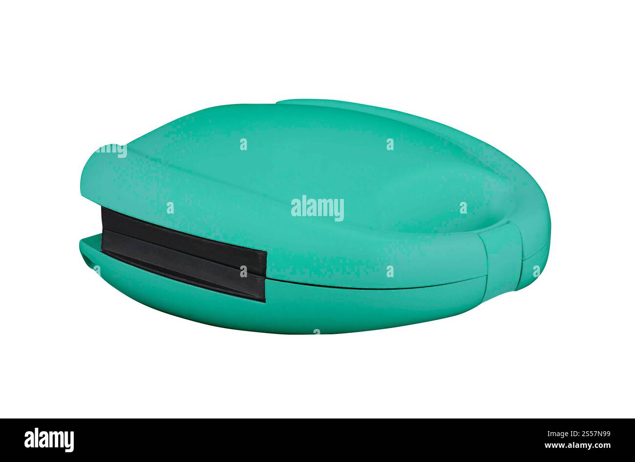 Elektrische Sandwichmaschine auf weißem Hintergrund. Elektrische Sandwichmaschine Stockfoto