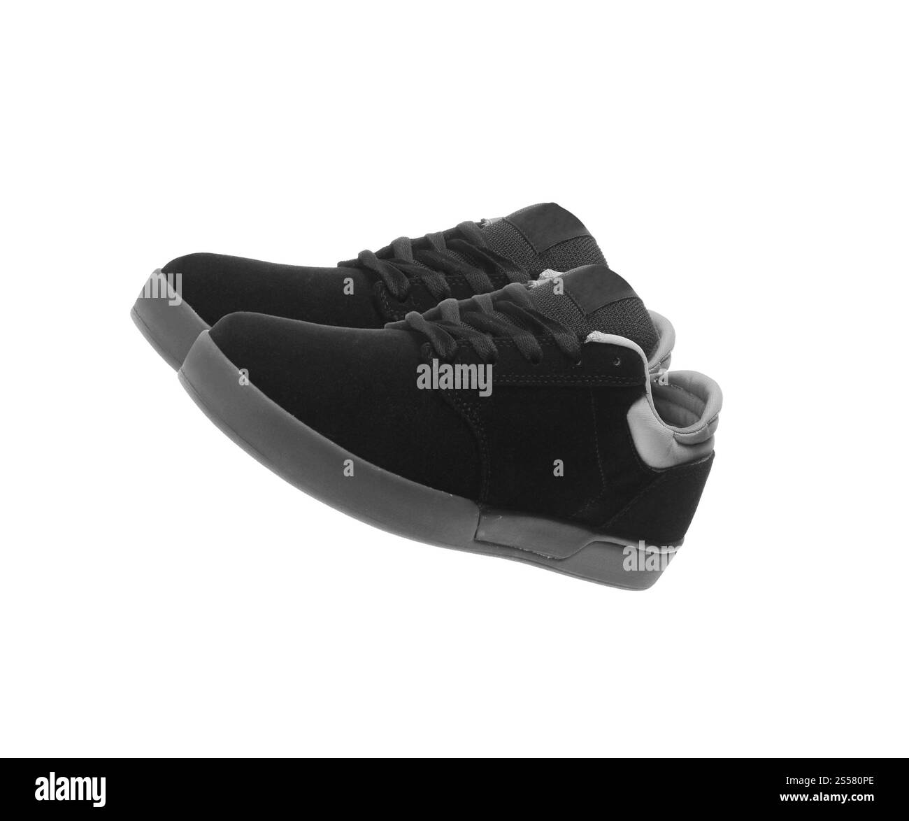 Schwarze Schuhe auf dem weißen Hintergrund isoliert Stockfoto