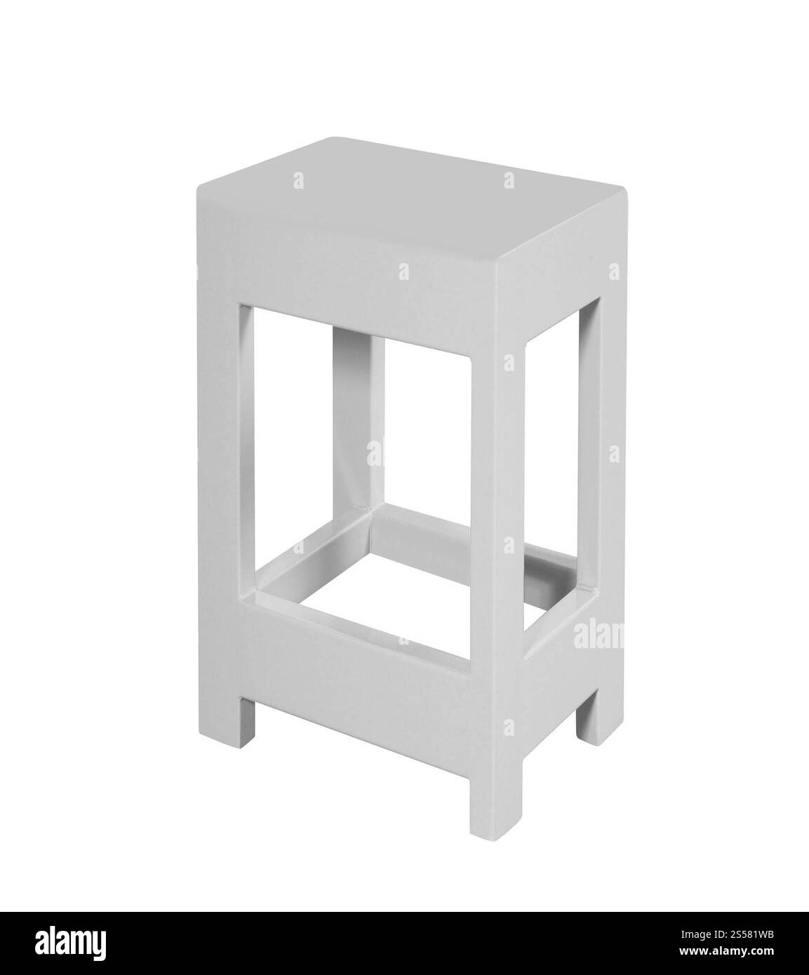Holzhocker isoliert auf weiß. Holzhocker Stockfoto