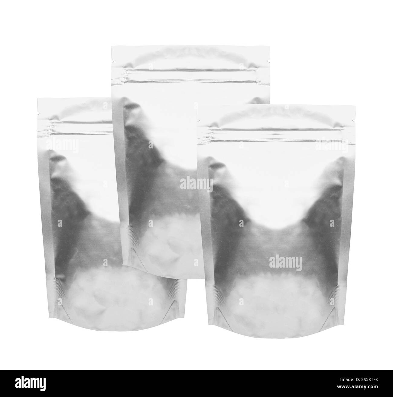 Nahaufnahme eines Aluminiumbeutels isoliert auf weißem Hintergrund. Nahaufnahme eines Aluminiumbeutels Stockfoto