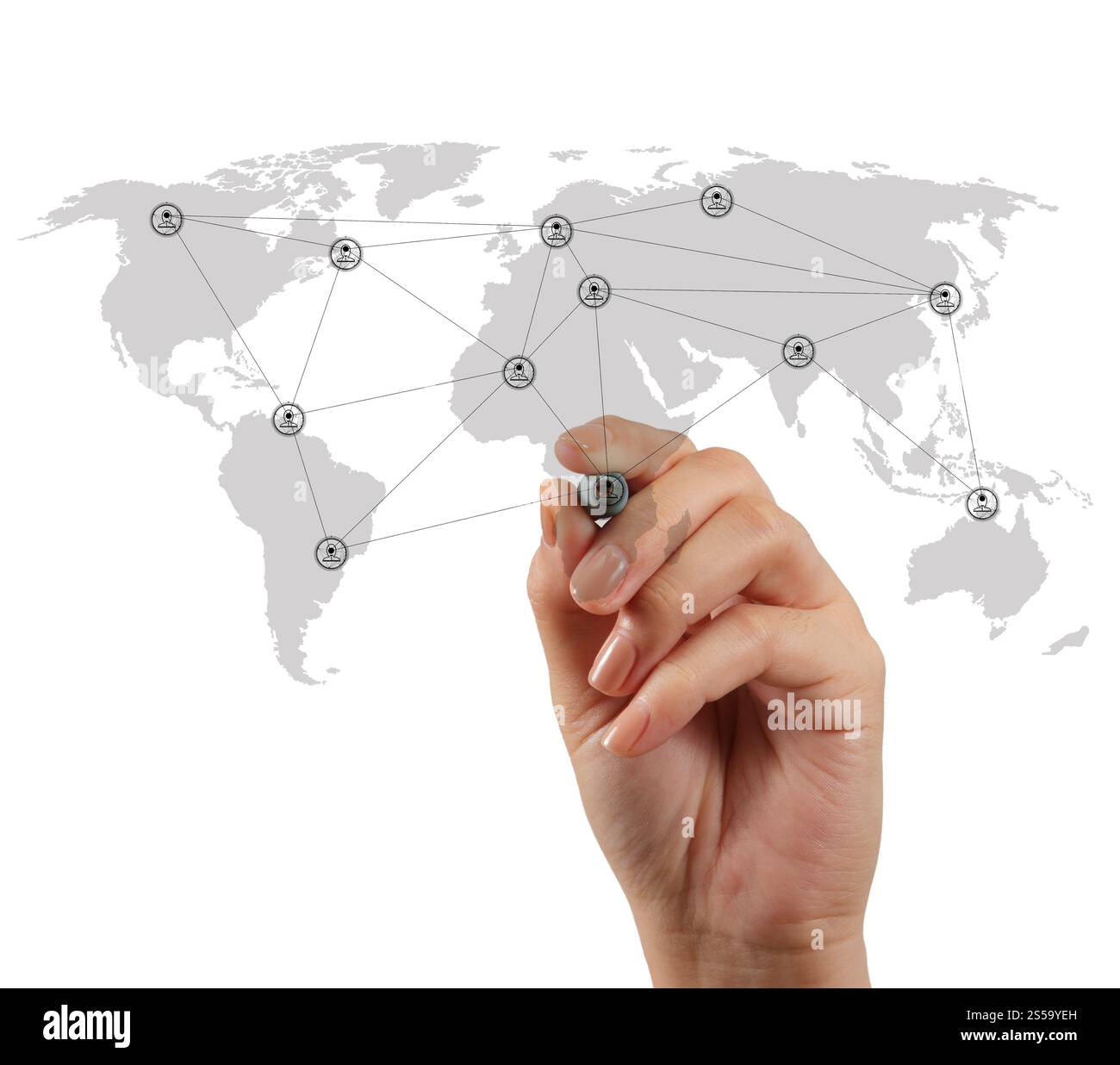 Hand zeichnet die Struktur des sozialen Netzwerks als Konzept Stockfoto