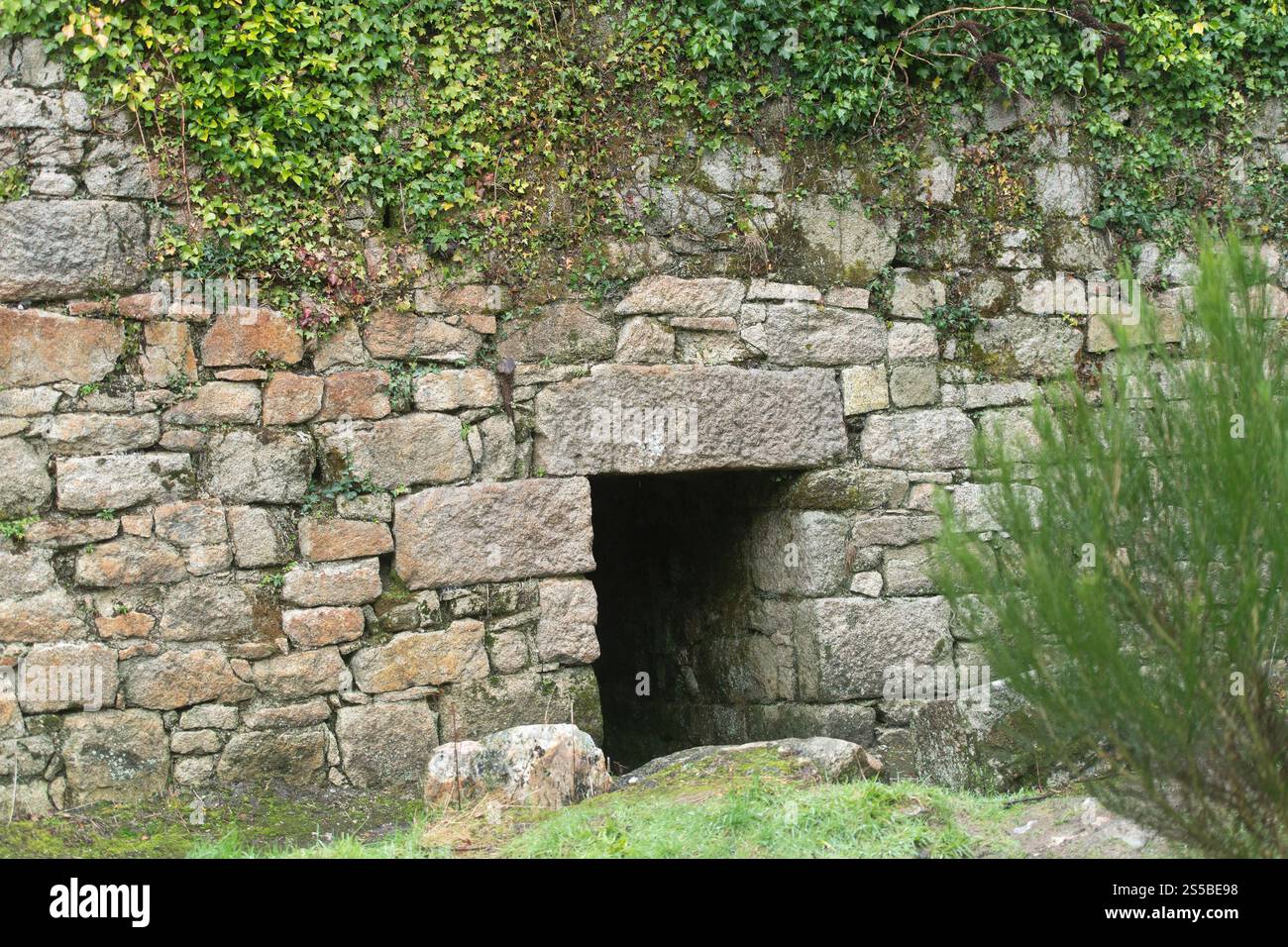 Verlassenes Gebäude im historischen Industriegebiet Tregargus Valley in Cornwall, Großbritannien Stockfoto