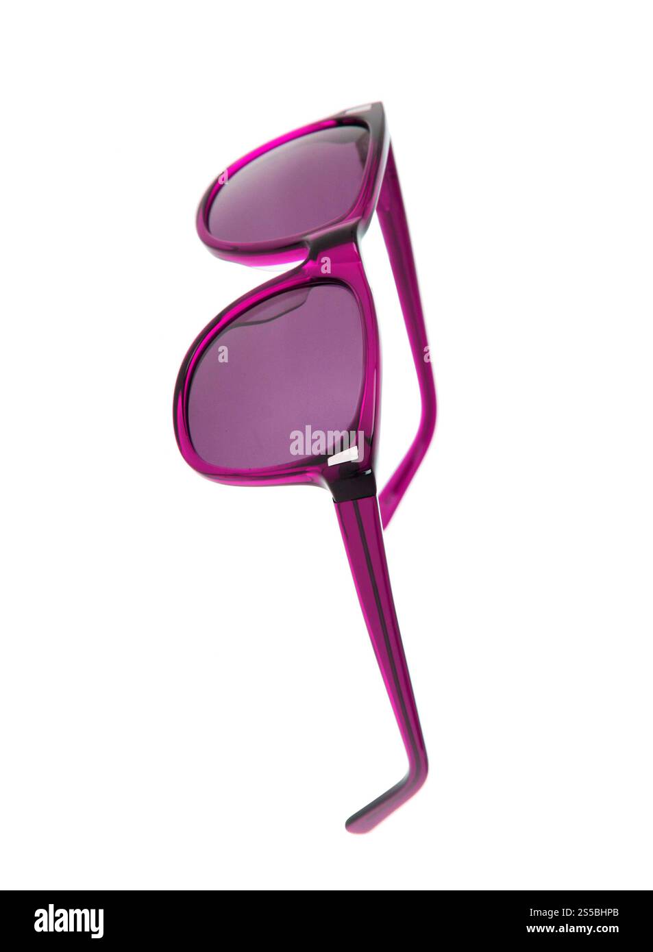 Sonnenbrille auf dem weißen Hintergrund isoliert Stockfoto