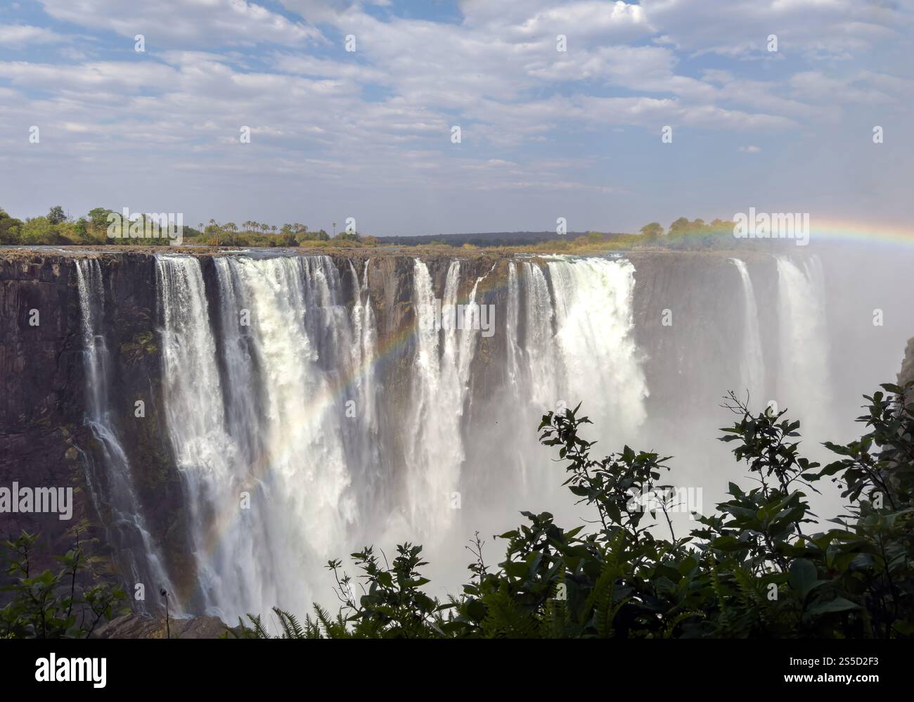 Victoria Falls, Wasserfall am Sambesi Fluss an der Grenze zwischen Sambia und Simbabwe. Afrika Stockfoto