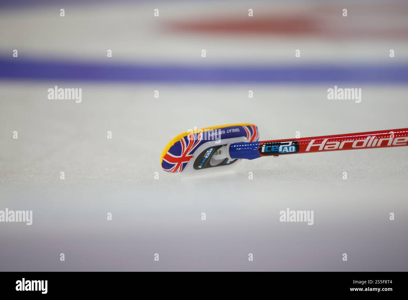Turin, Italien. Januar 2025. Während der FISU World University Games, des Curling Halbfinales zwischen Italien und Grait Britain am 14. Januar 2025 in Palatazzoli, Turin, Italien. Quelle: Nderim Kaceli/Alamy Live News Stockfoto