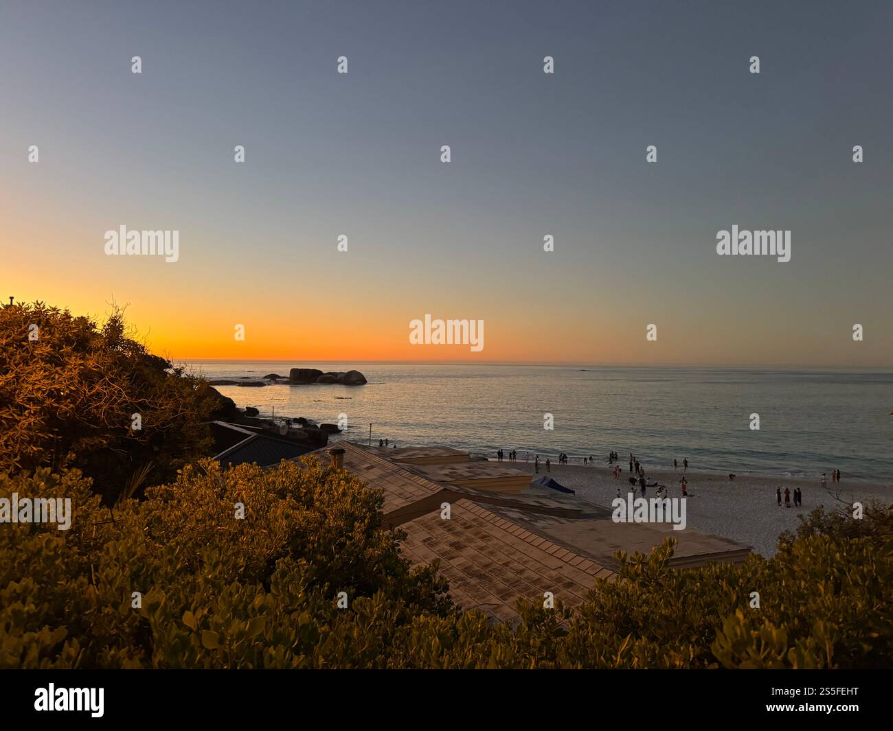 Sonnenuntergangsabend in Kapstadt - Smartphone-aufgenommenes Stockfoto