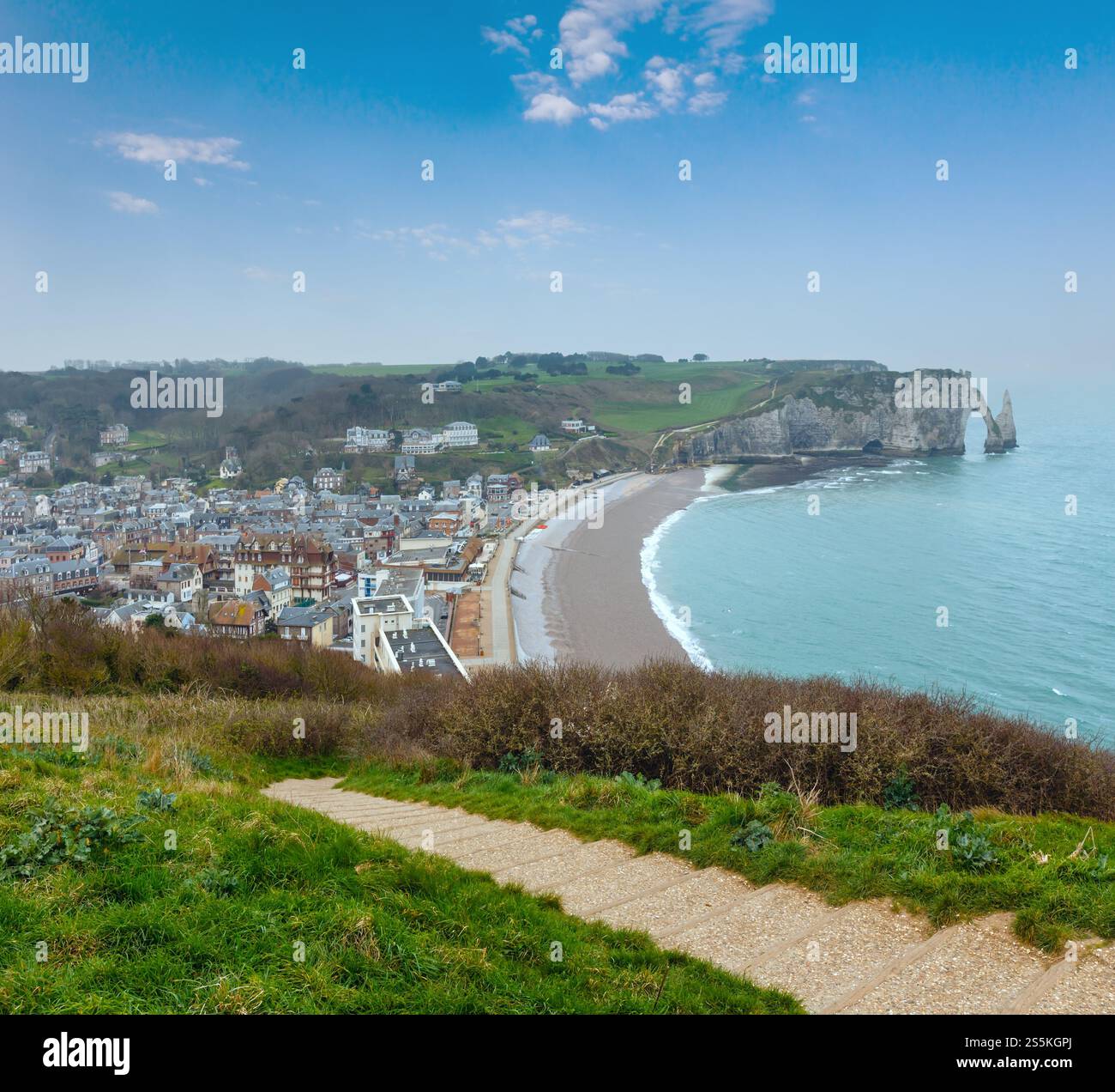 Etretat Frühling Küste, Frankreich. Blick von oben. Stockfoto