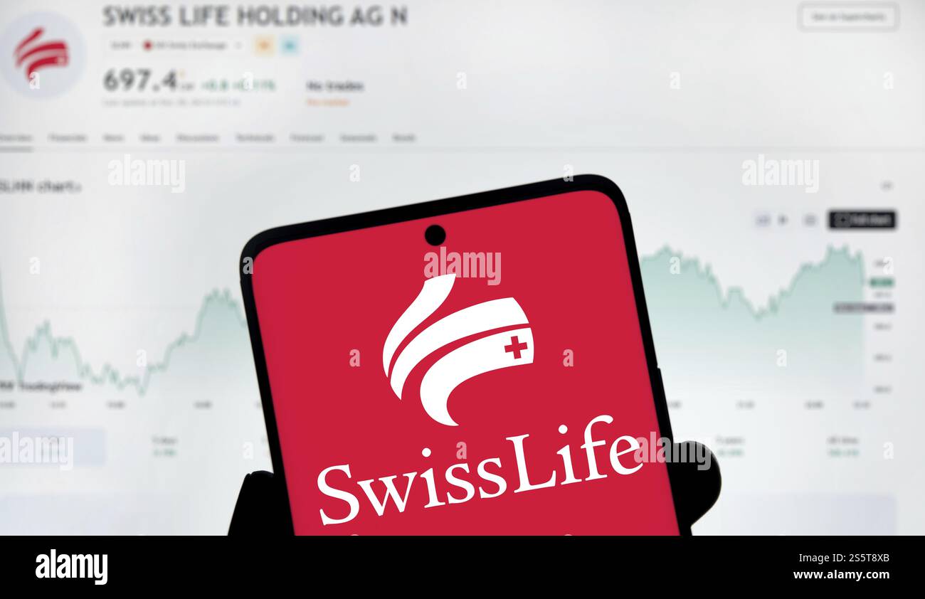 Das Swiss Life-Logo wird auf dem Smartphone angezeigt. Die Swiss Life-Gruppe ist die größte Lebensversicherungsgesellschaft Stockfoto
