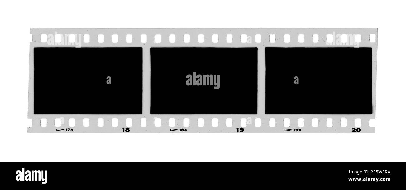 Vintage-Fotografie-Filmstreifen isoliert auf weißem Hintergrund. Textur mit Leerzeichen. Vintage-Fotofilmstreifen isoliert auf weißem Hintergrund Stockfoto