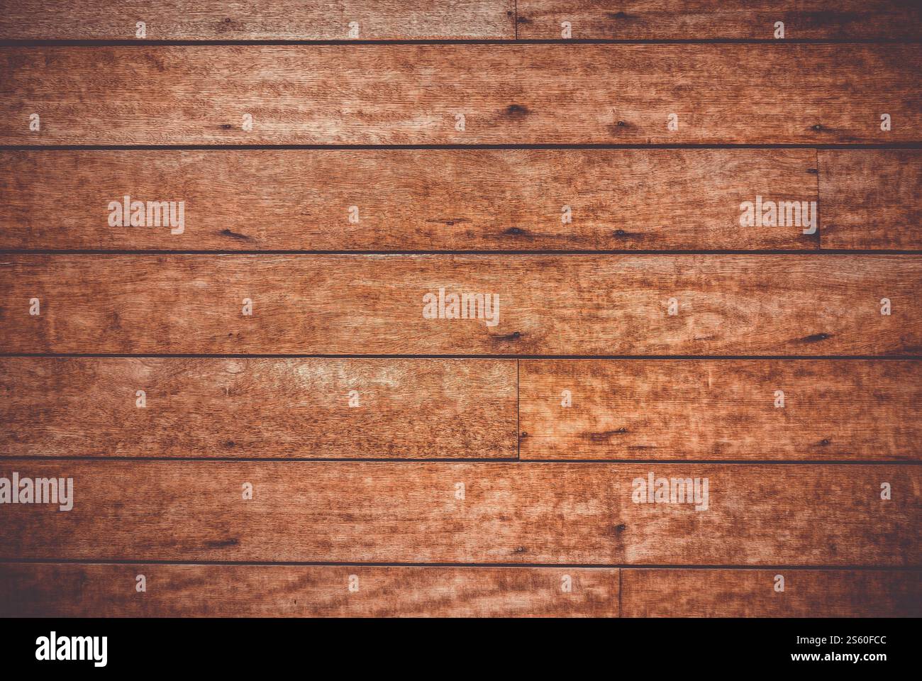 Braune Holzwandstruktur. Rustikaler Holzhintergrund im Vintage-Stil. Braune Holzwandstruktur Stockfoto