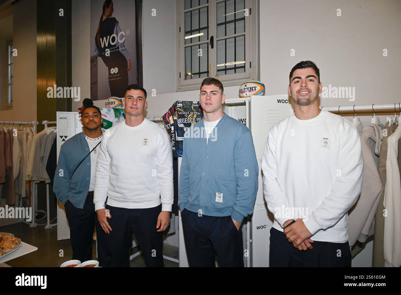 News - Pitti immagine Uomo Benetton Rugby Treviso Spieler bei Pitti immagine Uomo 107 während Pitti immagine Uomo, News in Florenz, Italien, 15. Januar 2025 Florence Fortezza da Basso Italien Copyright: XLisaxGuglielmix/xLiveMediax LPN 1687805 Stockfoto