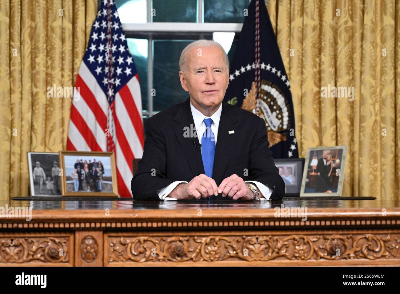 Washington, DC, 15. Januar 2025. US-Präsident Joe Biden hält am 15. Januar 2025 seine Abschiedsrede an die Nation vom Oval Office des Weißen Hauses in Washington, DC. Guthaben: Mandel Ngan/Pool über CNP/dpa/Alamy Live News Stockfoto