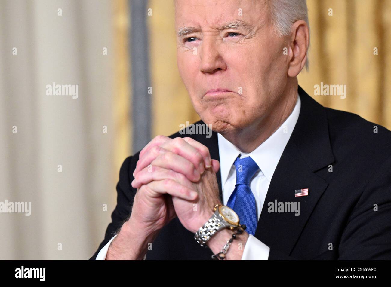Washington, DC, 15. Januar 2025. US-Präsident Joe Biden hält am 15. Januar 2025 seine Abschiedsrede an die Nation vom Oval Office des Weißen Hauses in Washington, DC. Guthaben: Mandel Ngan/Pool über CNP/dpa/Alamy Live News Stockfoto