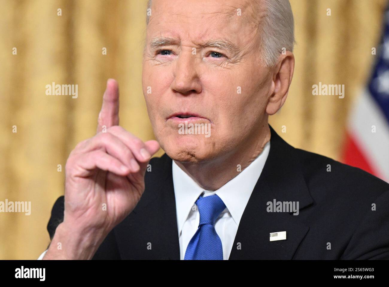 Washington, DC, 15. Januar 2025. US-Präsident Joe Biden hält am 15. Januar 2025 seine Abschiedsrede an die Nation vom Oval Office des Weißen Hauses in Washington, DC. Guthaben: Mandel Ngan/Pool über CNP/dpa/Alamy Live News Stockfoto