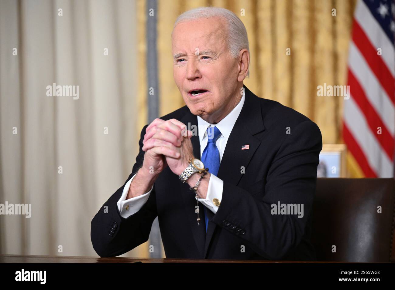 Washington, DC, 15. Januar 2025. US-Präsident Joe Biden hält am 15. Januar 2025 seine Abschiedsrede an die Nation vom Oval Office des Weißen Hauses in Washington, DC. Guthaben: Mandel Ngan/Pool über CNP/dpa/Alamy Live News Stockfoto
