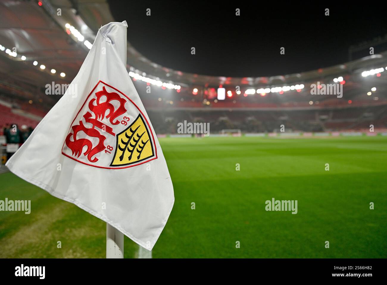 Eckfahne VfB Stuttgart Flutlichtspiel Logo VfB Stuttgart vs. RB Leipzig RBL 15.01.2025 DFL-VORSCHRIFTEN VERBIETEN JEDE VERWENDUNG VON FOTOGRAFIEN ALS BILDSEQUENZEN UND/ODER QUASI-VIDEO Stockfoto