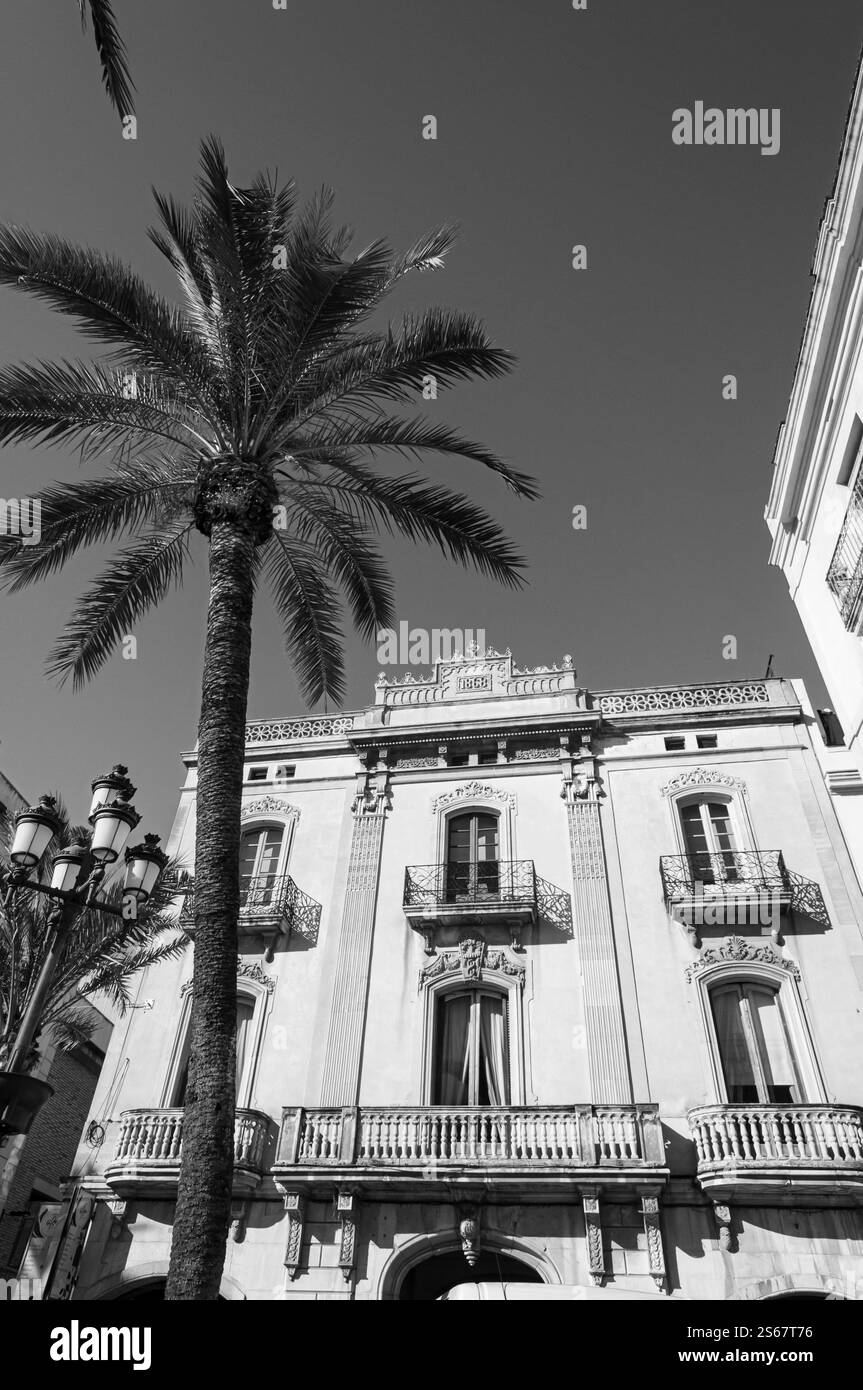 Casa Olivella, Manuel Samà i Olivella war ein wohlhabender Indiano, Vilanova i la Geltrú, Plac de la Vila, Garraf Coast, Barcelona, Spanien Stockfoto