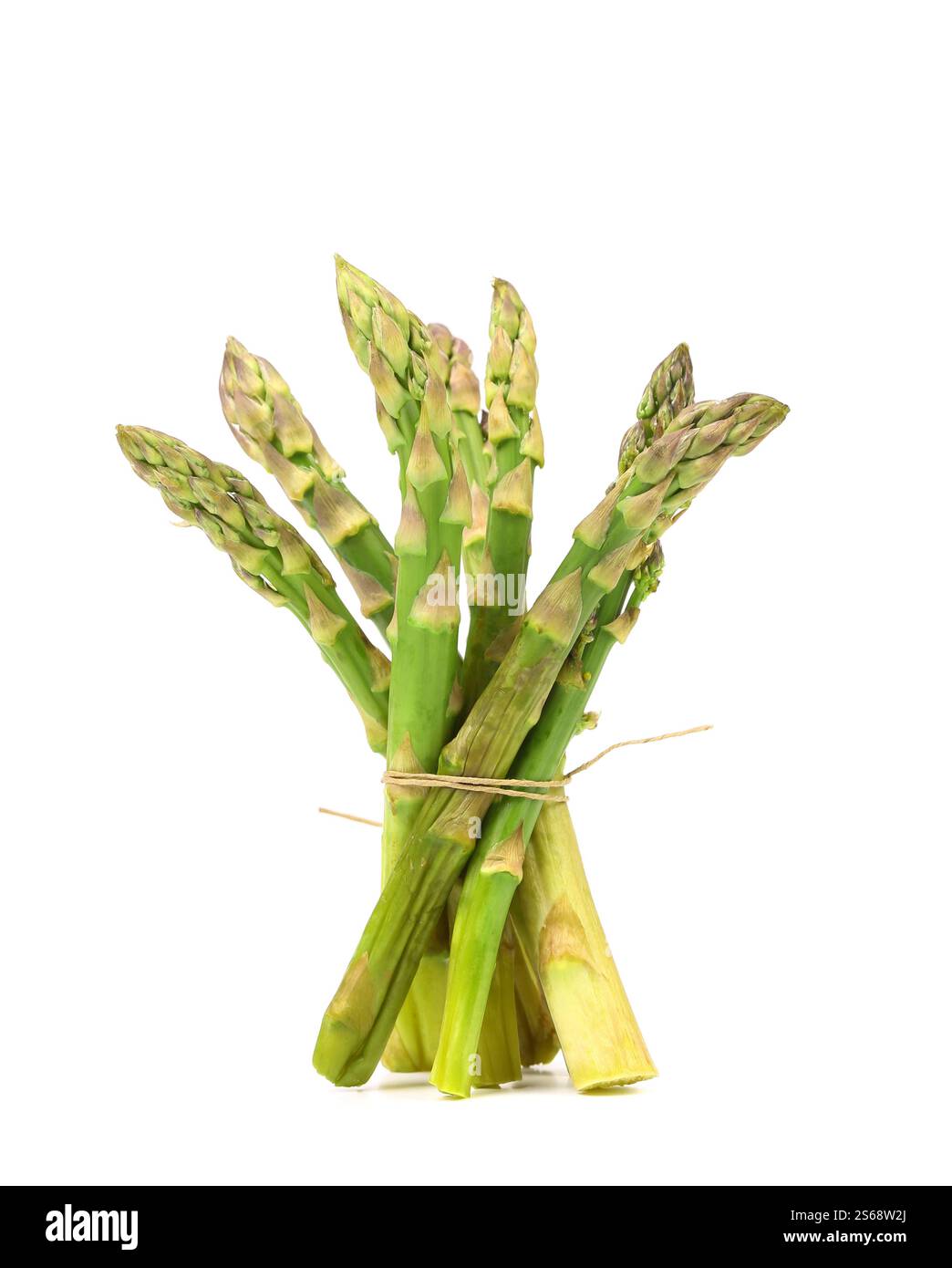 Ein Haufen Spargel, isoliert auf weißem Hintergrund. Stockfoto