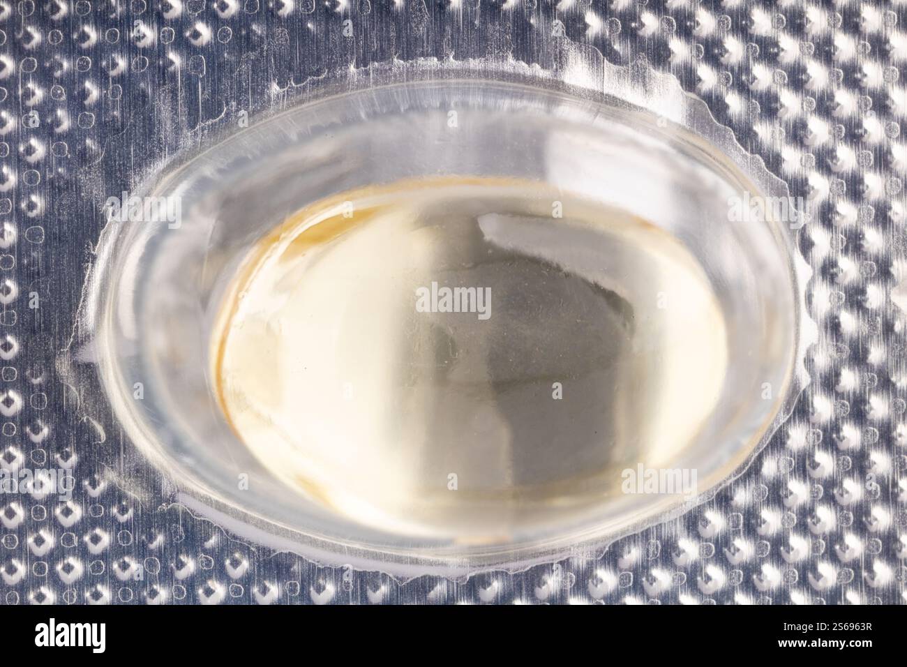 Extreme Nahaufnahme der Gelkapsel in Blisterpackung Stockfoto