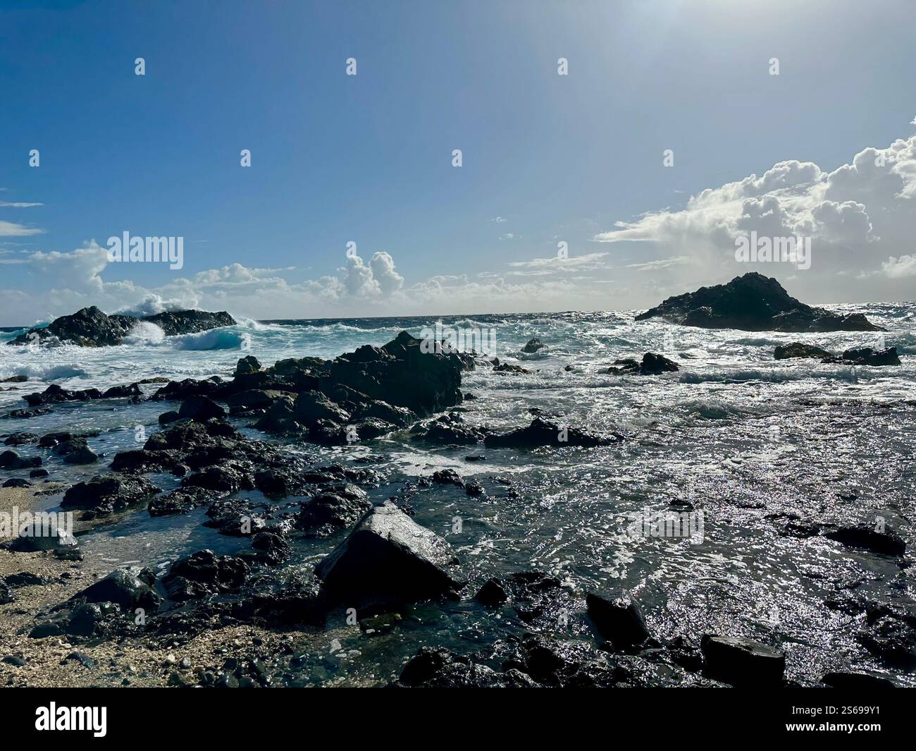 Meerblick auf Aruba - Smartphone-aufgenommenes Stockfoto