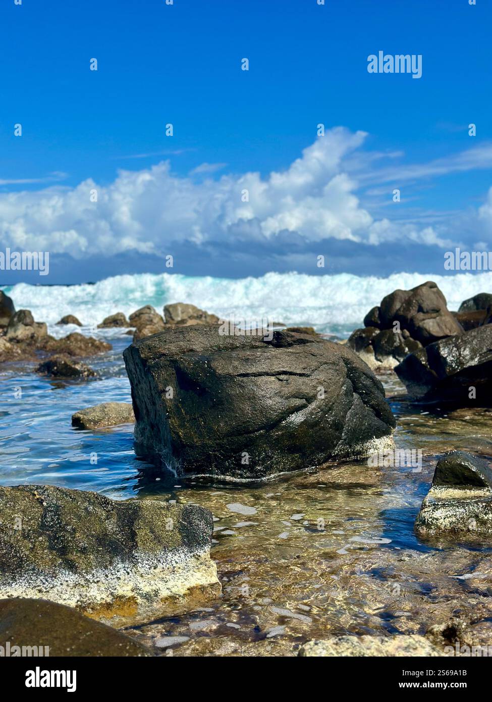 Meerblick auf Aruba - Smartphone-aufgenommenes Stockfoto