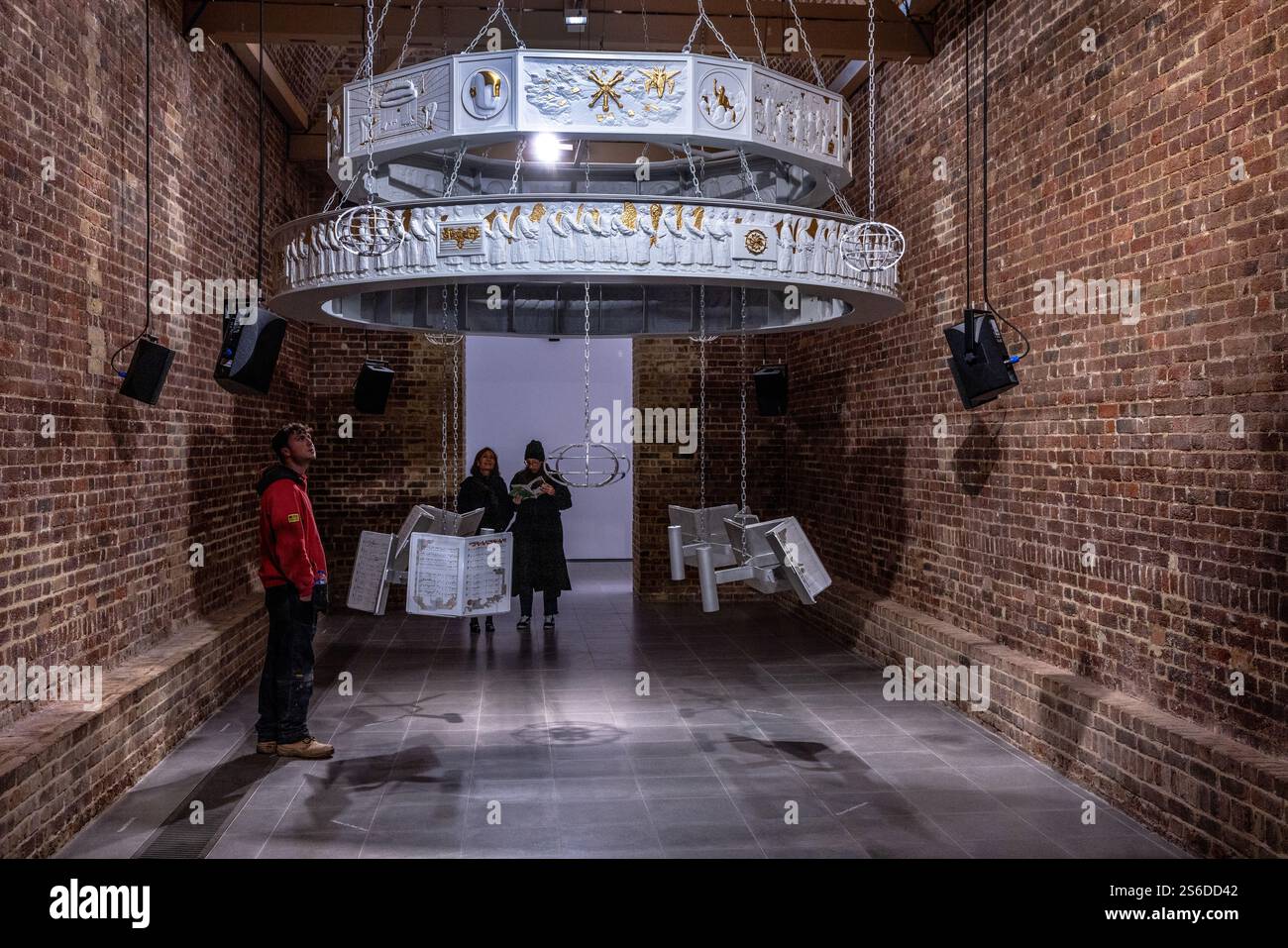 In Zusammenarbeit mit den Künstlern Holly Herndon und Mat Dryhurst und Serpentine Arts Technologies schlägt der Aufruf neue kulturelle, rechtliche und technische Vorschläge vor. Stockfoto