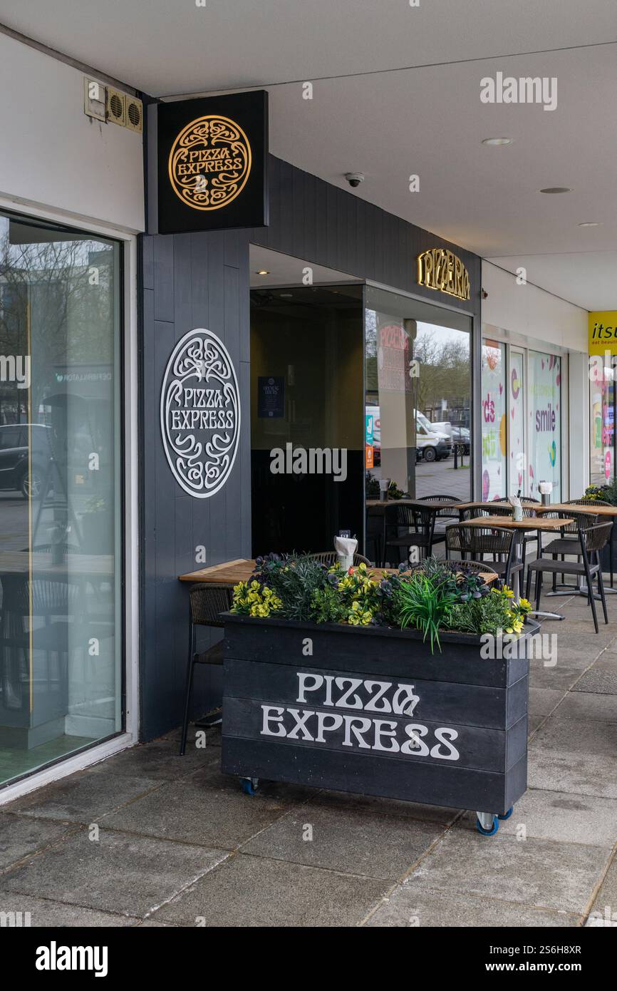 Außenansicht eines Pizza Express Restaurants, Centre MK Einkaufszentrum, Milton Keynes, Großbritannien Stockfoto