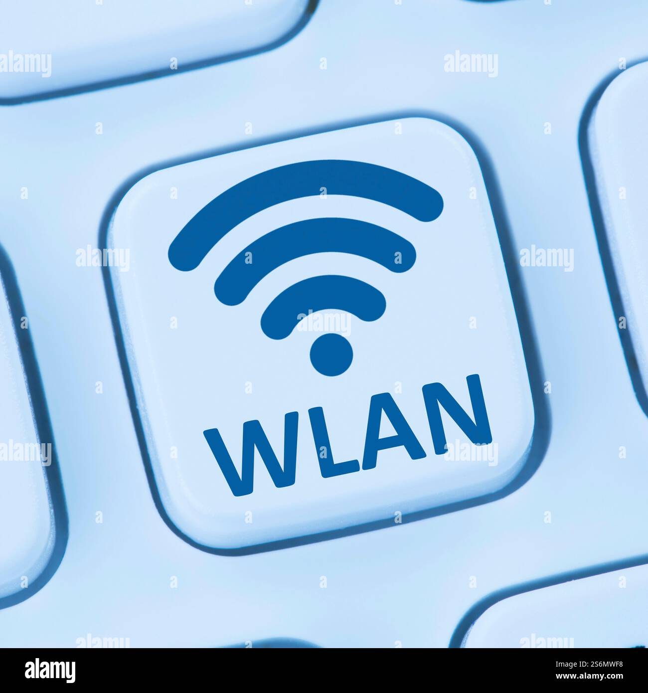 WLAN- oder WLAN-Hotspot-Verbindung Online-Internet, blaue Computer-Web-Tastatur Stockfoto WLAN- oder WLAN-Hotspot-Verbindung Online-Internet, blaue Computer-Web-Tastatur Stockfoto