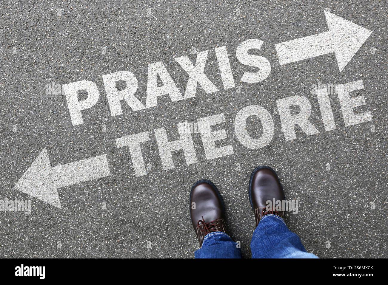 Theorie- und Praxisausbildung Berufserfolg erfolgreiches Business-Konzept-Training Stockfoto