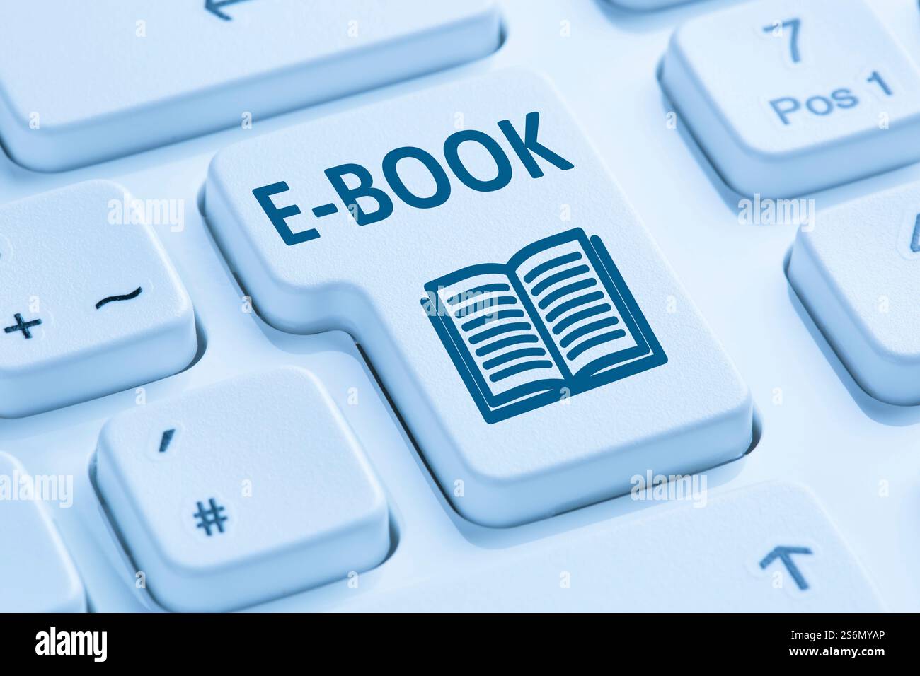 E-Book E-Book bestellen eBook im Internet Symbol Computertastatur blau Stockfoto