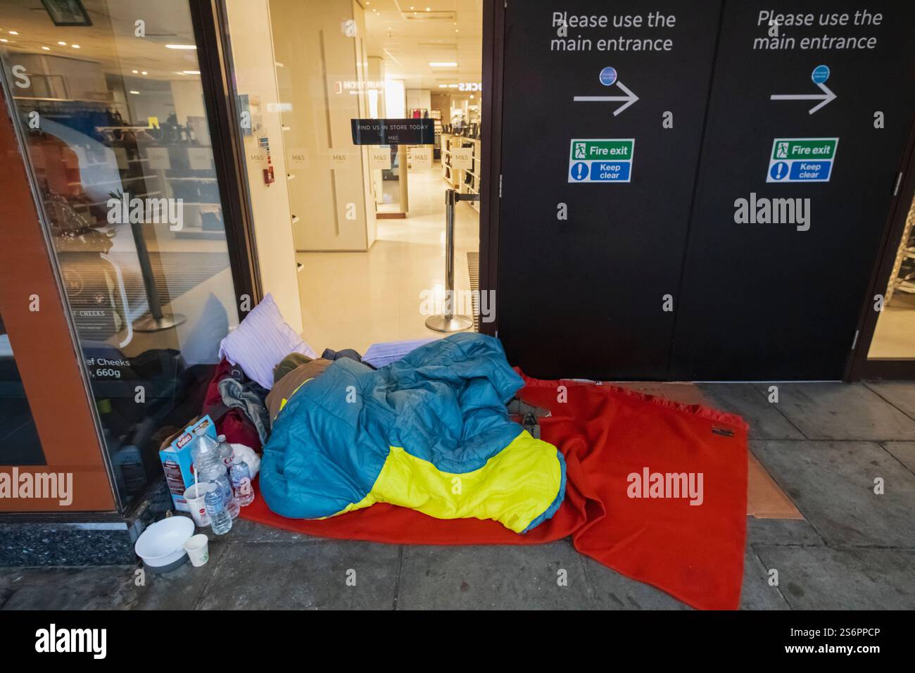 England, Kent, Canterbury, Die High Street, Rough Sleeper Stockfoto