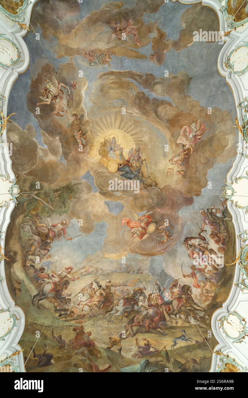 Deckenfresken in der Pfarrkirche St. Magdalena in Fürstenfeldbruck, Bayern Stockfoto