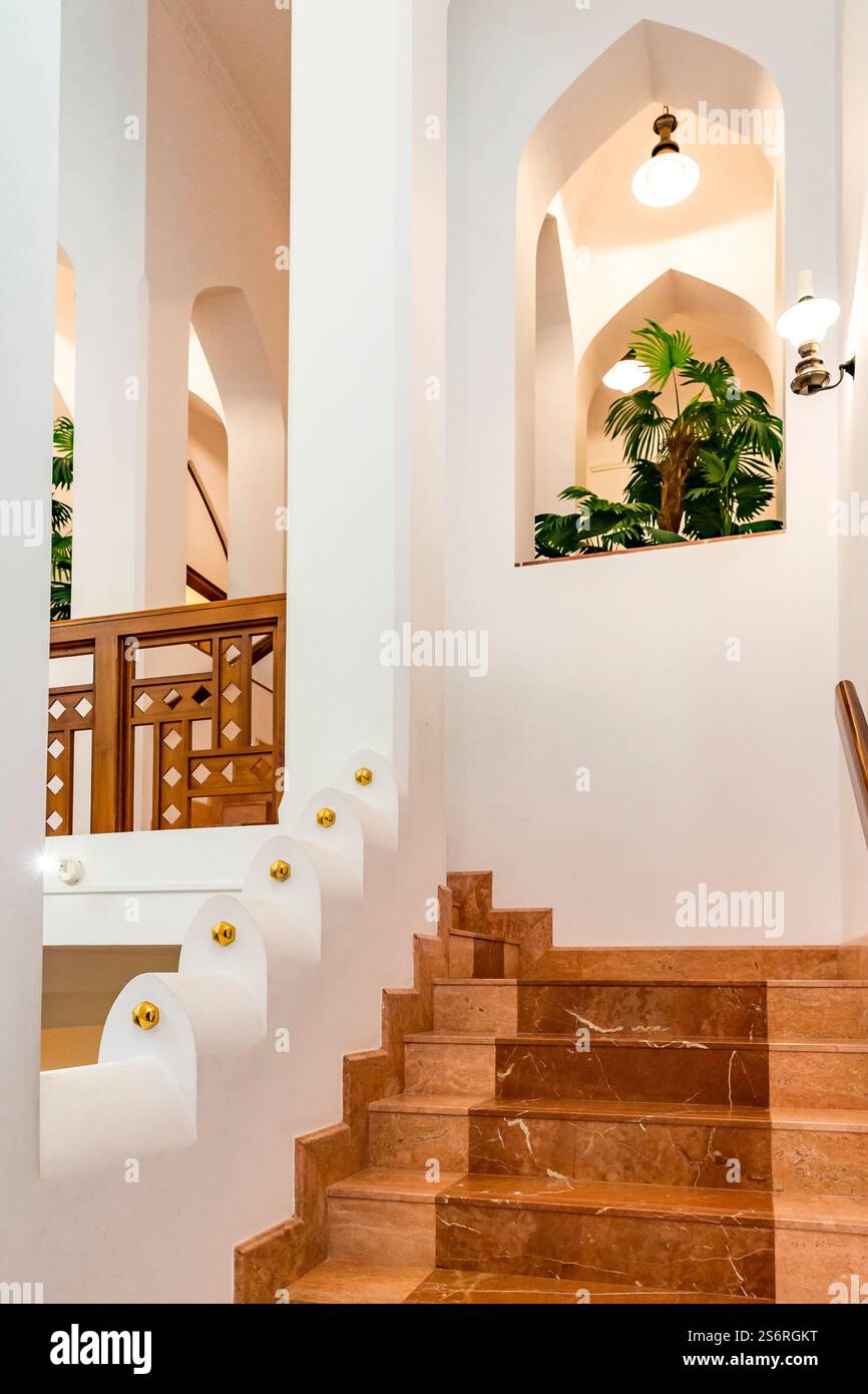 Treppe, Bait al Zubair, Museum, ehemaliges Herrenhaus der Familie Zubair, Muscat, Muscat, Oman, Arabische Halbinsel, Naher Osten, Asien Stockfoto