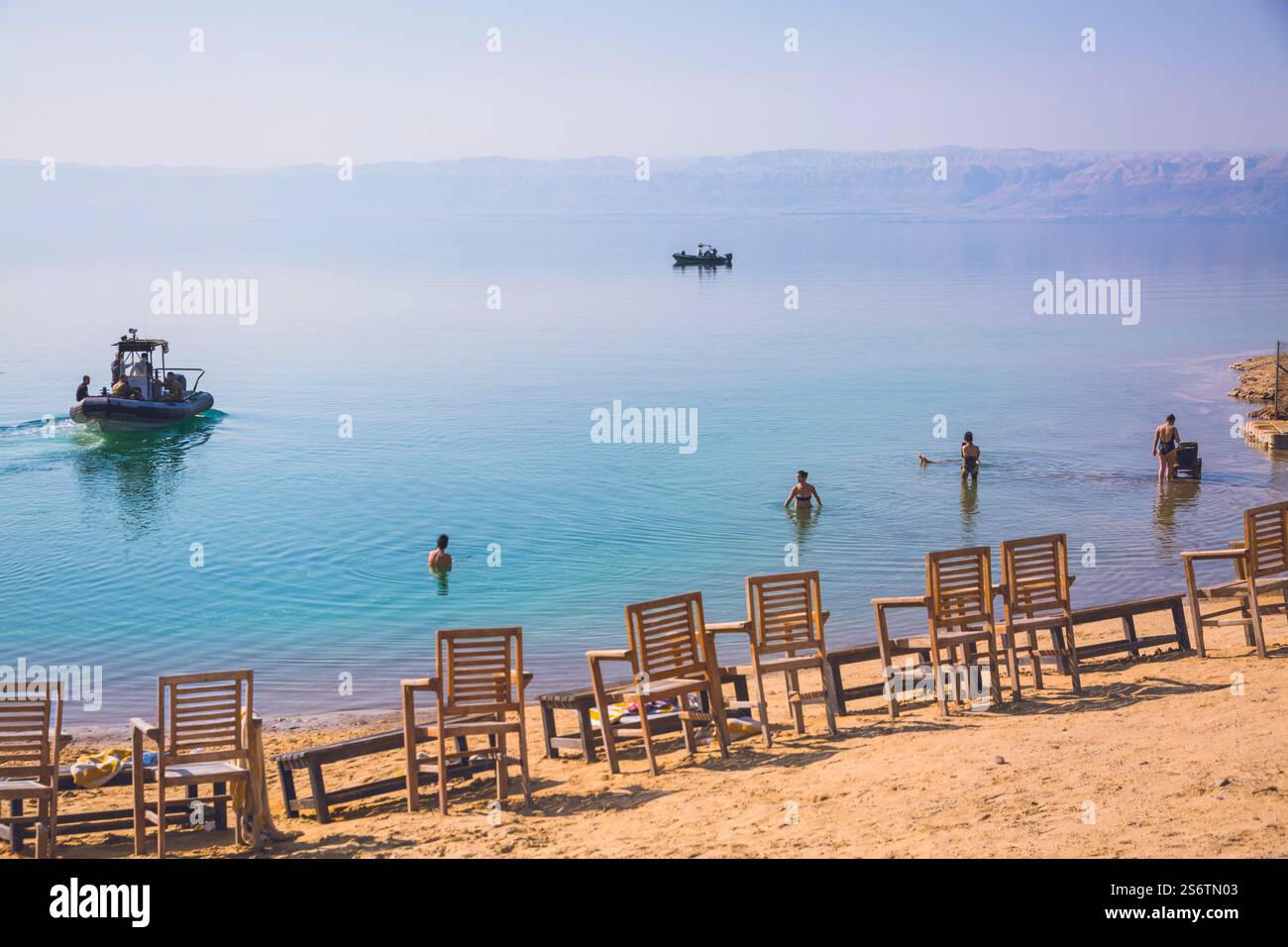 Jordanien, Naher Osten, Totes Meer, jordanisches Militär auf Überwachungsbooten Stockfoto