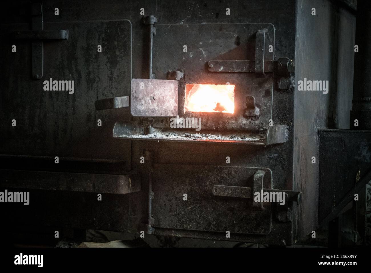 Ländliches Leben im Landhausstil in Oghuz, Aserbaidschan. Januar 2025. Stockfoto